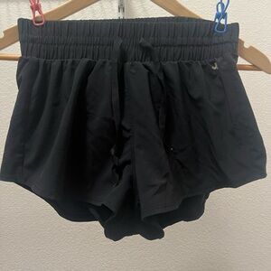 size small plain black athletic shorts